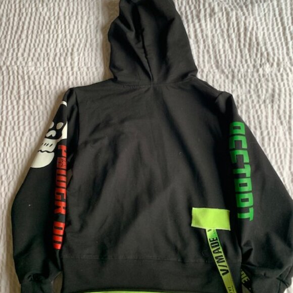 Unbranded  Teen's Track Suit size 152, Green & Black With Belts - Picture 3 of 5